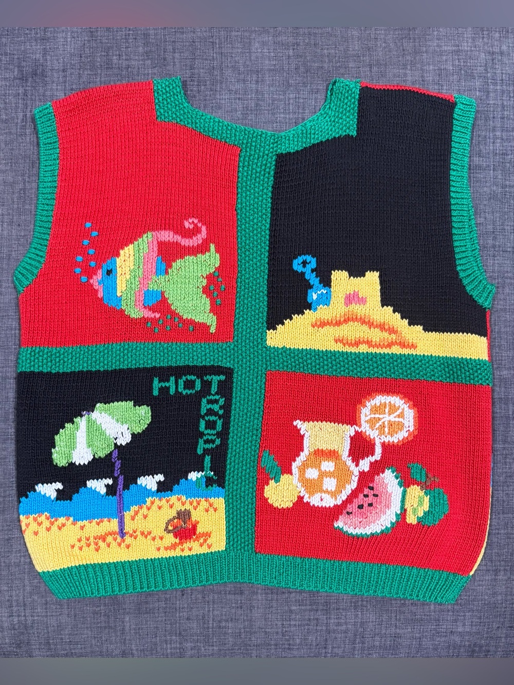 Vintage 80’s Handknit BEREK Summer Beach Sleeveless Sweater